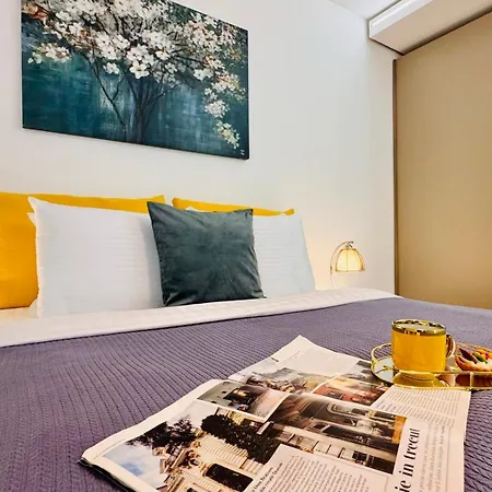 Premium Urban - Light Filled 1br With Balcony 부쿠레슈티