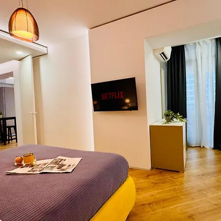 Premium Urban - Light Filled 1br With Balcony Apartament
